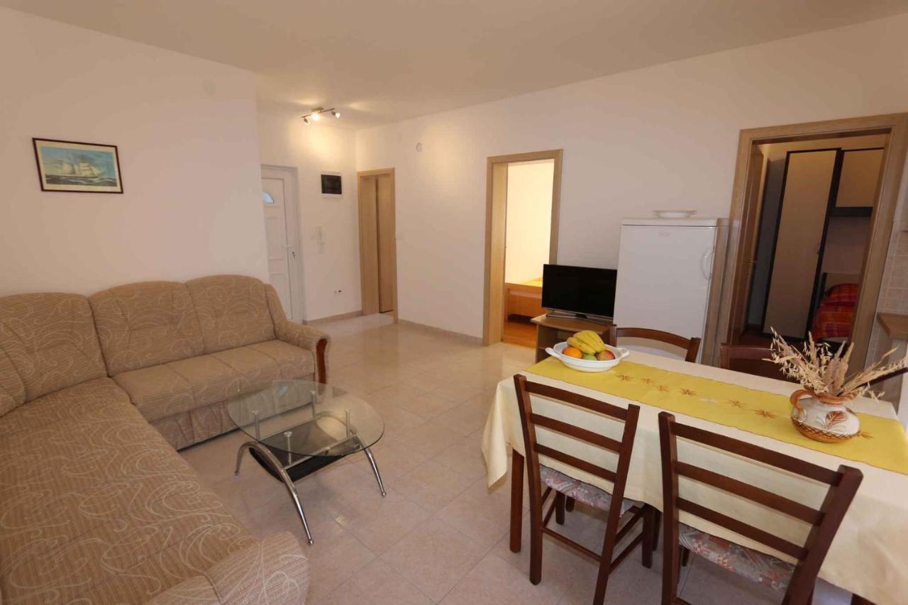 Apartments In Silo/Insel Krk 13430 Extérieur photo