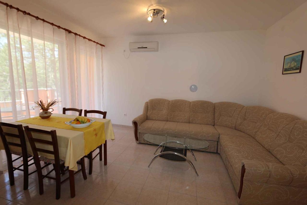 Apartments In Silo/Insel Krk 13430 Extérieur photo
